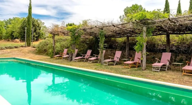 Коттедж An Ancient Convento in Tuscany now With Pool for a Great Holiday