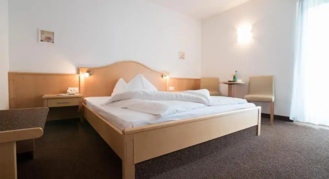 Люкс Kreuzstein Bed&Breakfast