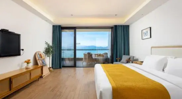 Люкс Executive с 2 комнатами с видом на озеро Muxin Hotel