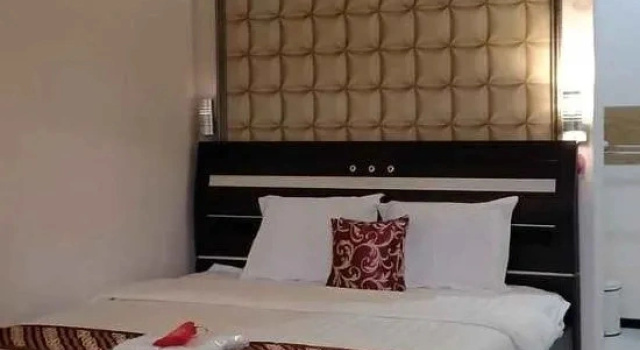 Suite New Merdeka Hotel