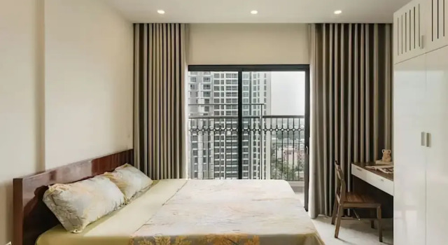 D El Dorado Westlake Luxury Apartments
