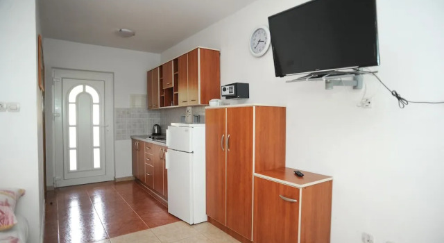 Апартаменты c 1 комнатой с балконом и с видом на море Apartmani Vila Caska