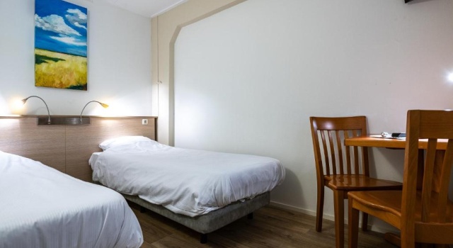 Номер Economy Hotel Almenum - het sfeervolle stadslogement