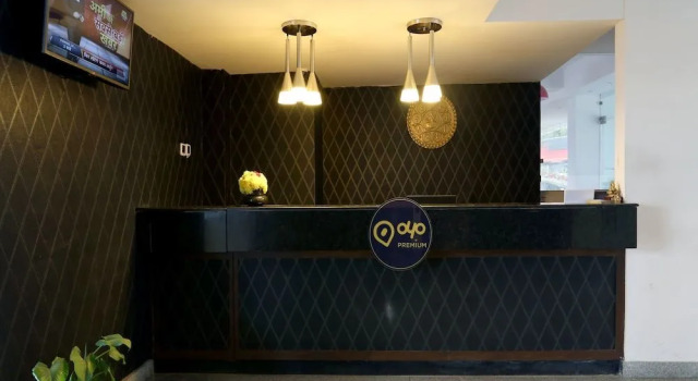 OYO 997 Eutopia, Buchen Sie Hotel Hotels in Parwanoo mit Pool, Schwimmbad