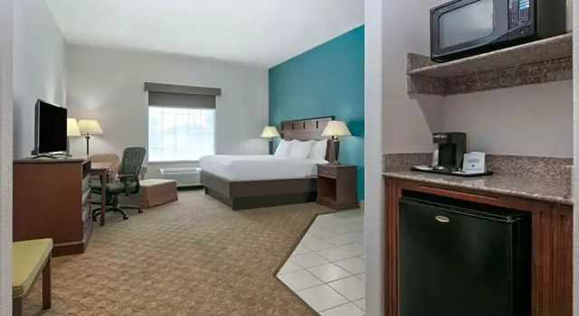 Номер Deluxe Baymont Inn & Suites by Wyndham Glen Rose