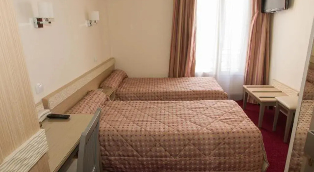 Двухместный номер Standard Hotel Lilas Gambetta