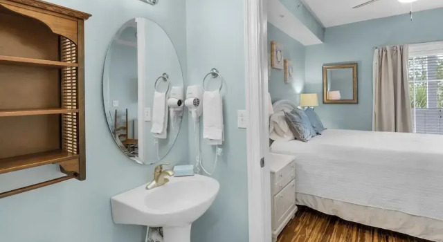 3 Minutes to Beach, Easy Walk to Dining & Shopping in Seagrove - 2 Pools