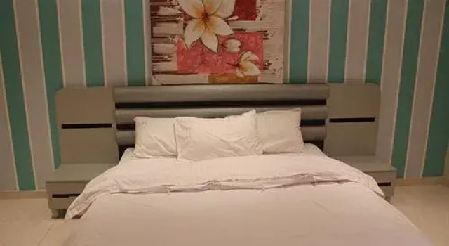 Sunset Suites