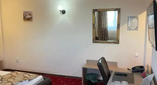 Hotel-Restaurant Oscar, Забронировать Отель Пьятра-Нямц Нямц