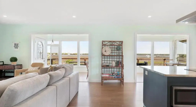 716 E Erie Ave The Lookout Vast Marsh and River Views, Забронировать Отель Фоли-Бич 
