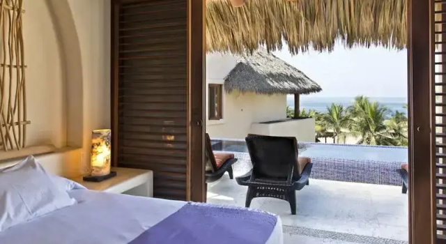 Номер Standard Мансарда с 3 комнатами Hotel Las Palmas