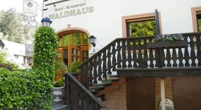 Hotel WALDHAUS