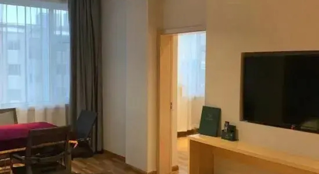 Люкс Business Lanting Senjing Hotel (Lanzhou University of Finance and Economics Heping Campus Shop)