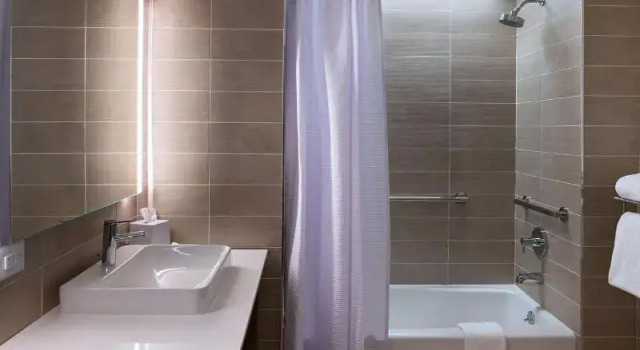 Номер Standard Element by Marriott Spring Valley