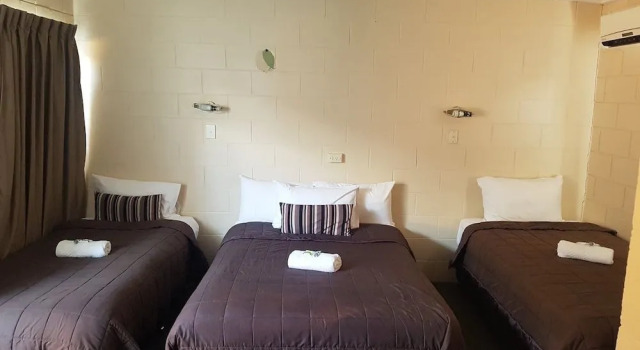 Windsor Hotel Motel Dalby, Book Motel Dalby Queensland