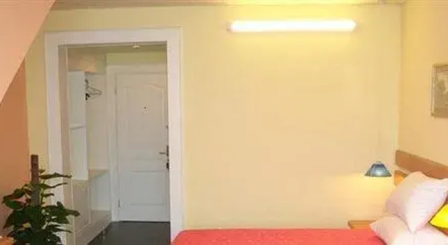 Home Inn Yingbin Avenue, Prenota Hotel Tunxi Huangshan