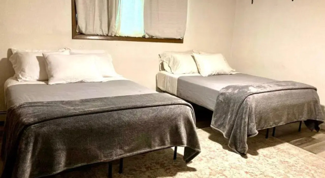 Spacious Resort Style Retreat Sleeps 20, Rezerwuj Ośrodek wypoczynkowy Fairbanks Alaska