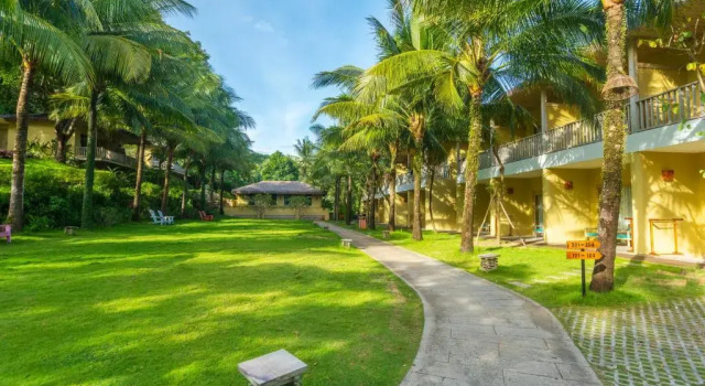Трёхместный номер Deluxe с видом на сад Lahana Resort Phu Quoc & Spa