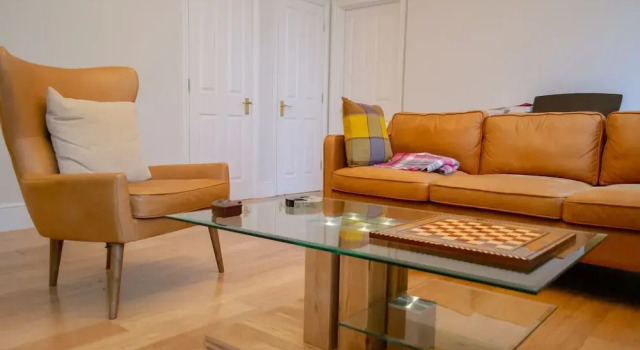 Spacious 2 Bedroom Property in Listed Building Oxford