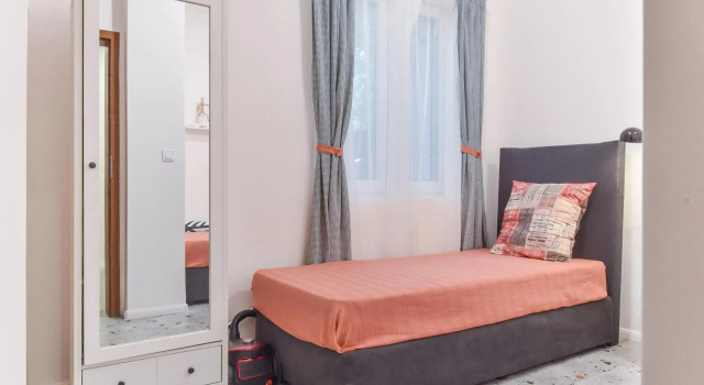 Cosy & renovated 2BD flat near Vitoshka, Varaa Hotelli Sofia Vitosha