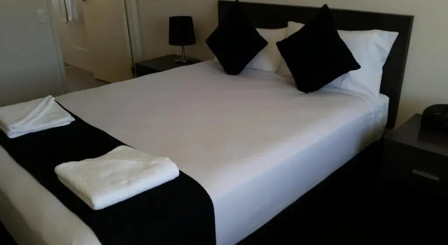 Двухместный номер Standard Dooleys Tavern and Motel Capella