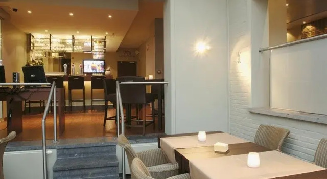 Bistro De Modern