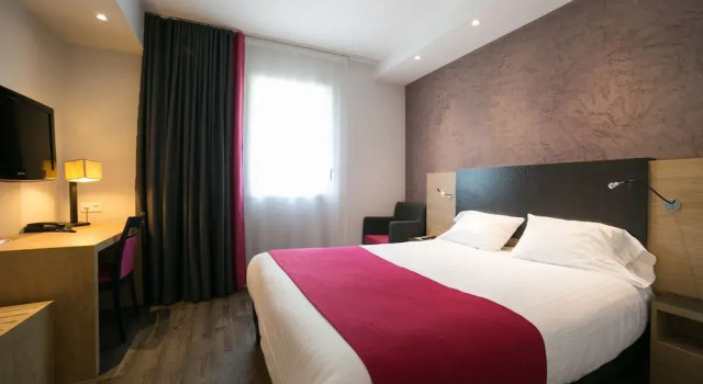 Номер Business Hôtel de la Louée