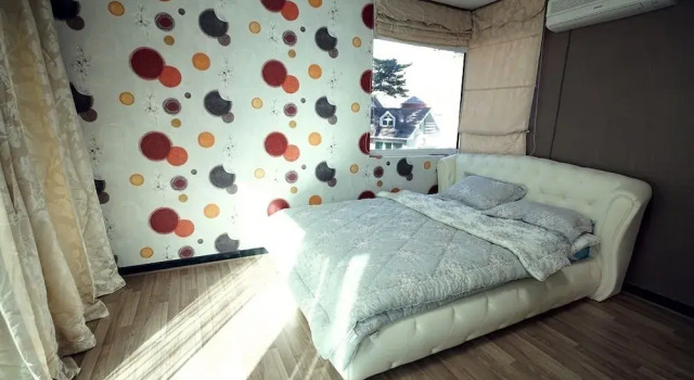 Cottage Standard Royaltree Pension