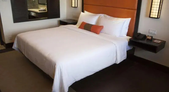 Люкс с балконом и с видом на океан BE Grand Resort, Bohol