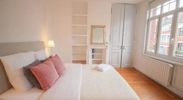 Коттедж Beautiful 1900 house full equipped 4bdrm garden!