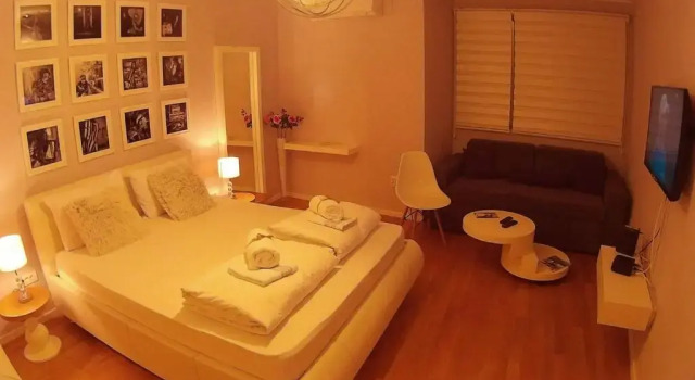 Balkan-inn Parlament Lux apartment, Забронировать Апартаменты/квартира Отели Белграда с парковкой, рядом с Музей Николы Тесла, Парковка