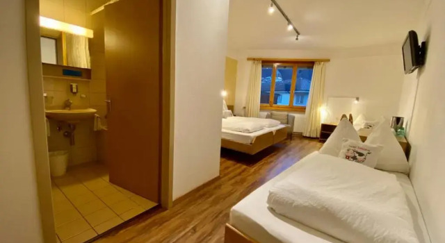 Четырёхместный номер Standard Hotel Toscana