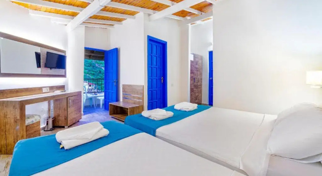 Трёхместный номер Standard Illusion Beach Club Hotel +16 Only Adult