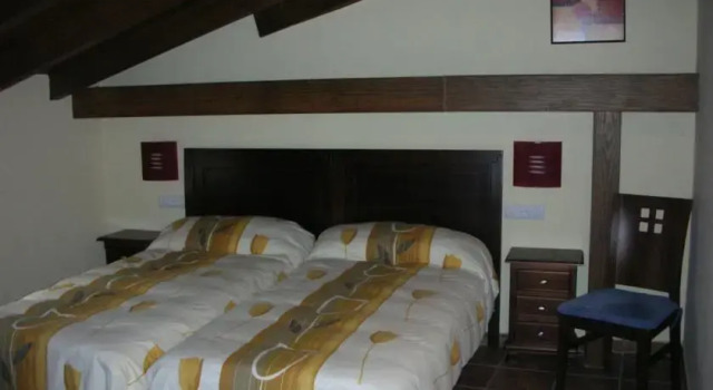 Hotel Los Guilos, Book Hotel Gorafe Granada