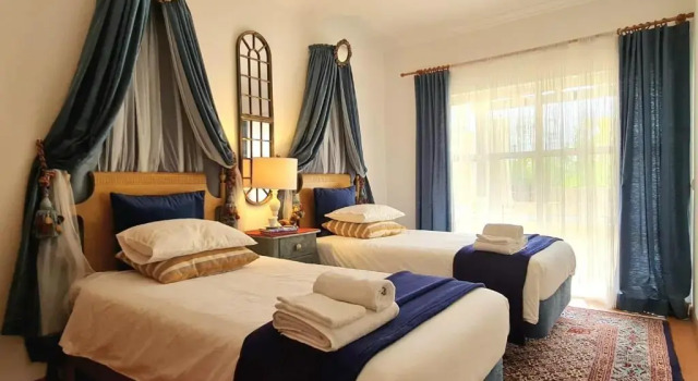 Apartment T3 - Frei Joao - Pleasant and cozy, Забронировать Апартаменты/квартира Отели Тавира с парковкой, рядом с Железнодорожный вокзал Тавира, Парковка