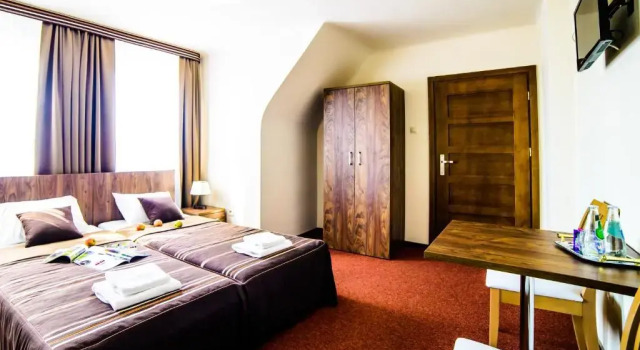 Pokoje Gościnne na Szlaku Jabłkowym, Buchen Sie Hotel Sandomierz Heiligkreuz