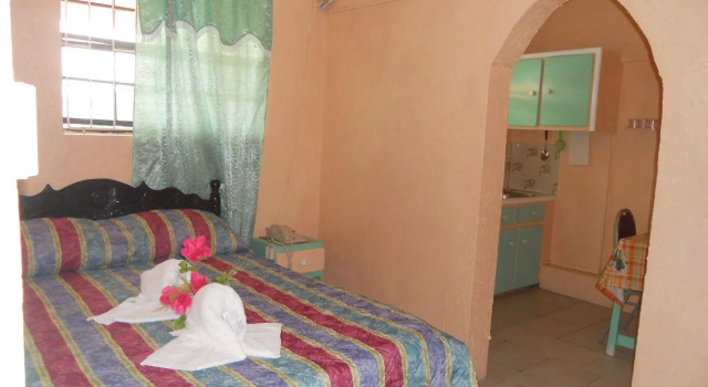 Stephanie's Apartments Ltd, Prenota Appartamento Hotel economici a Pigeon Island