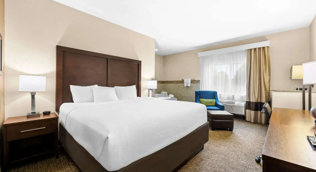 Двухместный номер Business Comfort Inn & Suites Pueblo