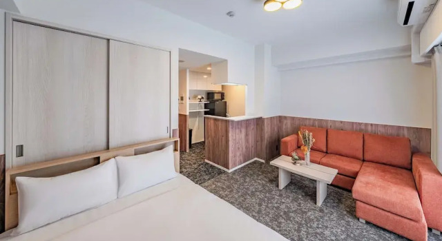 Четырёхместный номер Standard с балконом Apartment Hotel 11 Higashi Umeda
