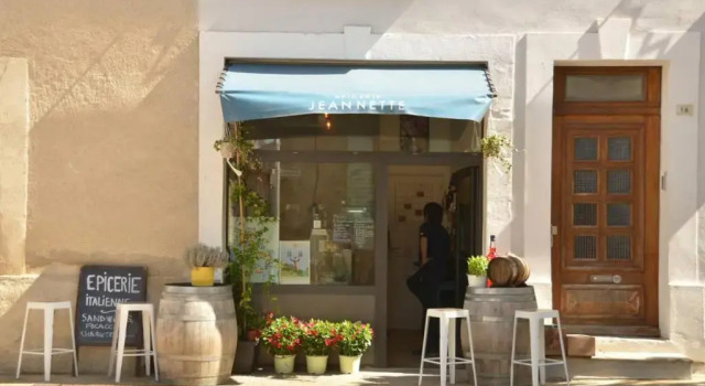 Clementine - Chouette Studio Privé en village charmant en Luberon, Rezervasyon Daire Luberon daireler, Daire