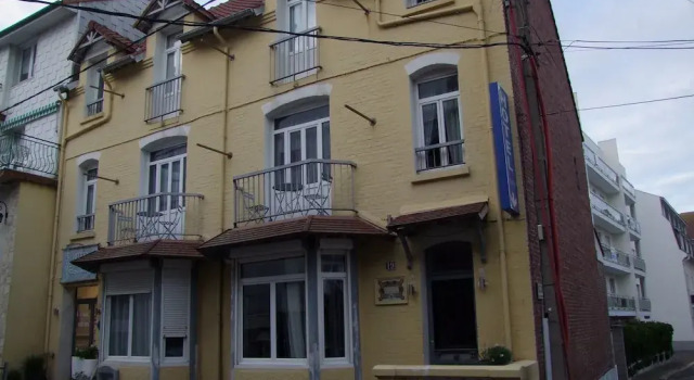 Hôtel de charme Equinoxe, Забронировать Отель Отели в центре Ле-Туке-Пари-Плаж с завтраком, отели в центре Ле-Туке-Пари-Плаж с завтраком