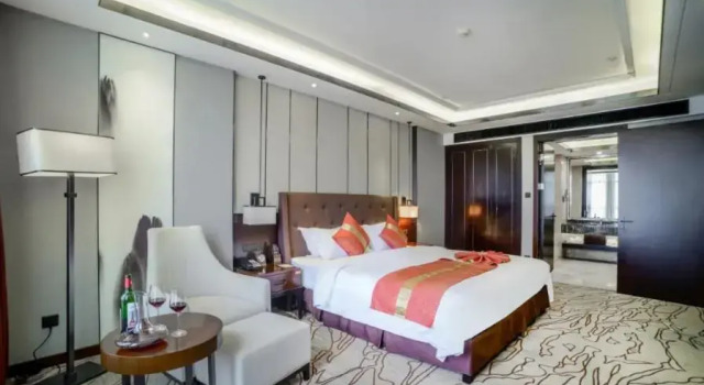 Люкс Executive ME Yinhe International Hotel
