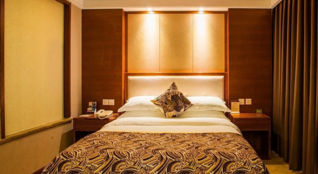 Babao Grand Hotel, Boek Hotel Hotels in Chengdu met parkeren, Parkeren