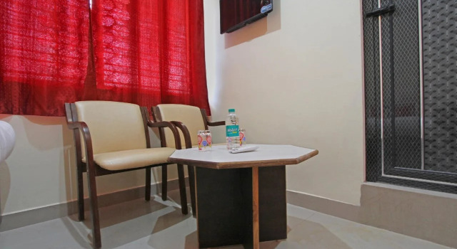 Mysooru Inn By OYO Rooms, Rezervovat Hotel Maisúr Bangalore