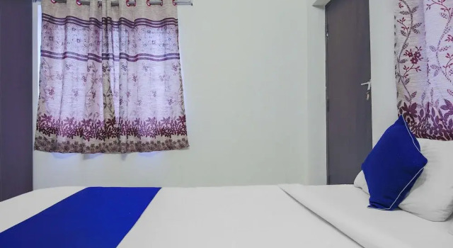 OYO 24138 SilverKey Shri Homes