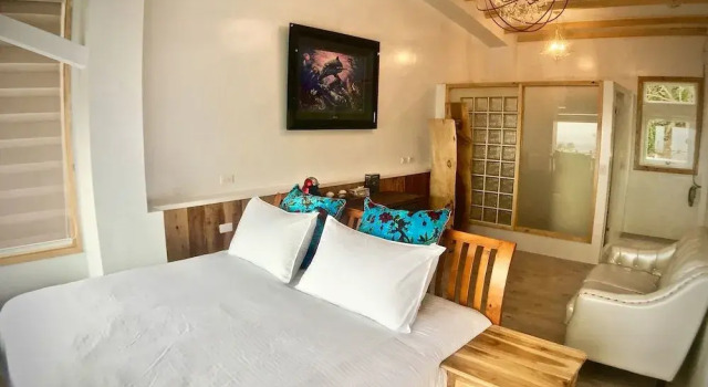 Nine rainbow and new moon B&B, Забронировать Отель «постель и завтрак» Отели Хуалянь с парковкой, Парковка