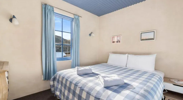 Sunny Lakeview Villa, Забронировать Вилла Kelvin Heights 