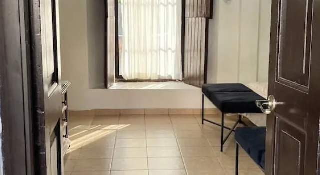 Двухместный семейный номер Standard Mansion Serrano Hotel