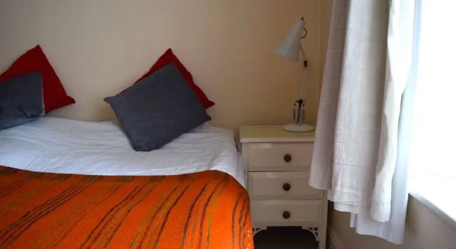 Elegant 2 Bedroom Apartment Near Hyde Park, Varaa Huoneisto Asunnot kohteessa Merseyside, Huoneisto