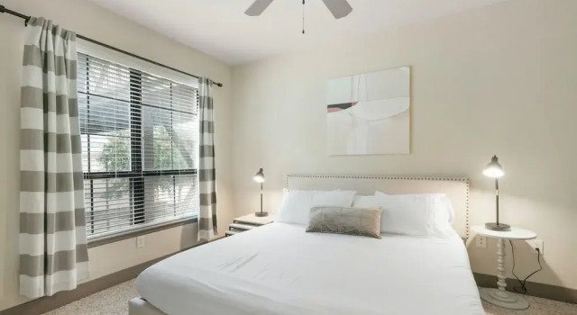 Kasa Houston Uptown Apartments